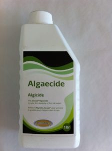 Algicide jacuzzi : anti-algues